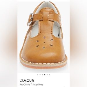L’amour classic tstrap